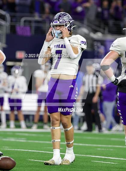 Thumbnail 3 in Tolar @ Timpson (UIL 2A D1 Football Final) photogallery.