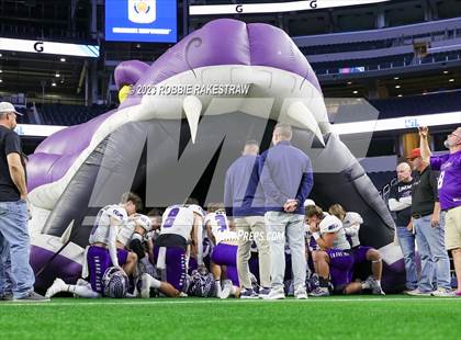 Thumbnail 3 in Tolar @ Timpson (UIL 2A D1 Football Final) photogallery.