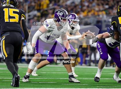 Thumbnail 3 in Tolar @ Timpson (UIL 2A D1 Football Final) photogallery.
