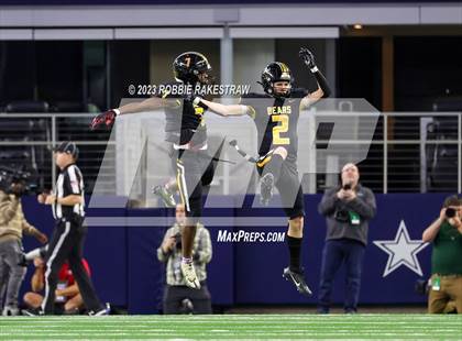 Thumbnail 1 in Tolar @ Timpson (UIL 2A D1 Football Final) photogallery.