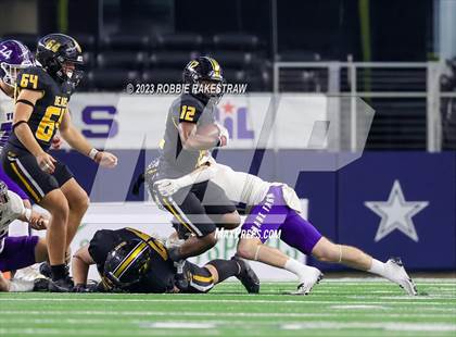 Thumbnail 1 in Tolar @ Timpson (UIL 2A D1 Football Final) photogallery.