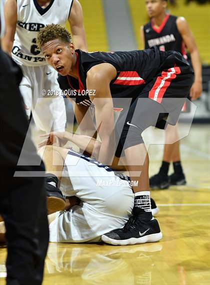 Thumbnail 1 in Etiwanda @ Sierra Canyon (CIF Open DIV Southern Regional Final) photogallery.