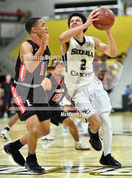 Thumbnail 3 in Etiwanda @ Sierra Canyon (CIF Open DIV Southern Regional Final) photogallery.