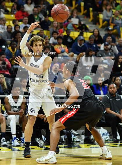 Thumbnail 2 in Etiwanda @ Sierra Canyon (CIF Open DIV Southern Regional Final) photogallery.