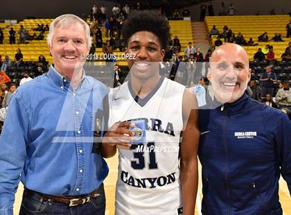 Thumbnail 2 in Etiwanda @ Sierra Canyon (CIF Open DIV Southern Regional Final) photogallery.