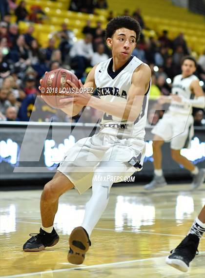Thumbnail 2 in Etiwanda @ Sierra Canyon (CIF Open DIV Southern Regional Final) photogallery.