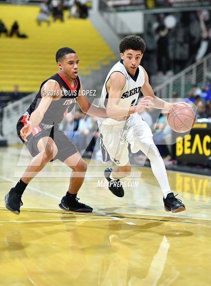 Thumbnail 2 in Etiwanda @ Sierra Canyon (CIF Open DIV Southern Regional Final) photogallery.