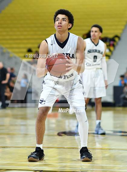 Thumbnail 2 in Etiwanda @ Sierra Canyon (CIF Open DIV Southern Regional Final) photogallery.