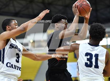 Thumbnail 3 in Etiwanda @ Sierra Canyon (CIF Open DIV Southern Regional Final) photogallery.