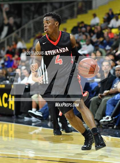 Thumbnail 2 in Etiwanda @ Sierra Canyon (CIF Open DIV Southern Regional Final) photogallery.