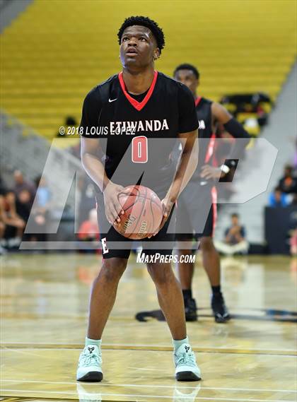 Thumbnail 2 in Etiwanda @ Sierra Canyon (CIF Open DIV Southern Regional Final) photogallery.