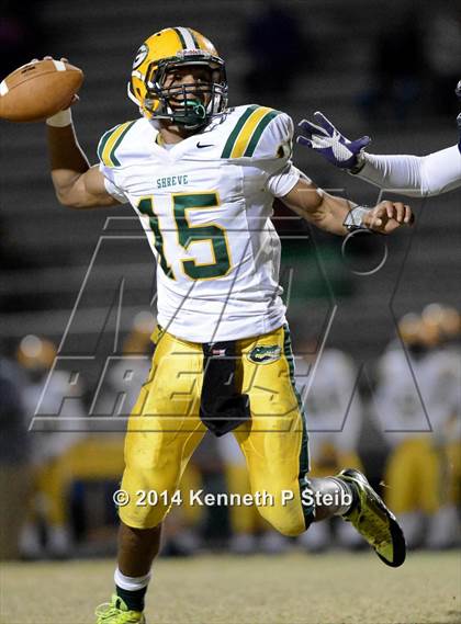 Thumbnail 3 in Captain Shreve vs. Thibodaux (LHSAA Class 5A First Round) photogallery.