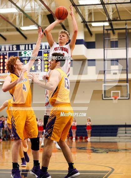Thumbnail 1 in Edgewood vs. Pottsboro (UIL 3A Area Playoff) photogallery.