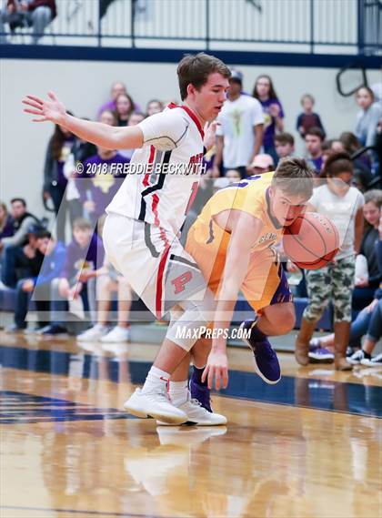 Thumbnail 1 in Edgewood vs. Pottsboro (UIL 3A Area Playoff) photogallery.