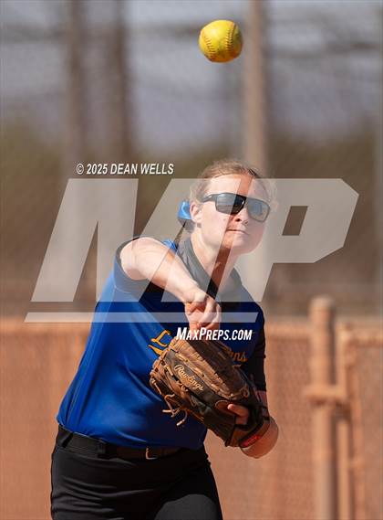 Thumbnail 3 in Ash Fork/Seligman @ Kingman photogallery.