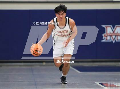 Thumbnail 1 in La Salle vs South Pasadena (Rose City Round Ball Classic) photogallery.