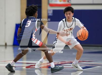 Thumbnail 2 in La Salle vs South Pasadena (Rose City Round Ball Classic) photogallery.