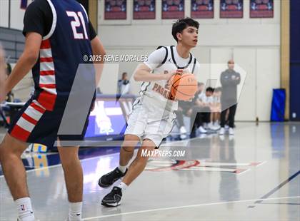 Thumbnail 1 in La Salle vs South Pasadena (Rose City Round Ball Classic) photogallery.