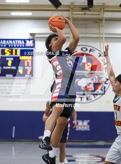 Thumbnail 3 in La Salle vs South Pasadena (Rose City Round Ball Classic) photogallery.