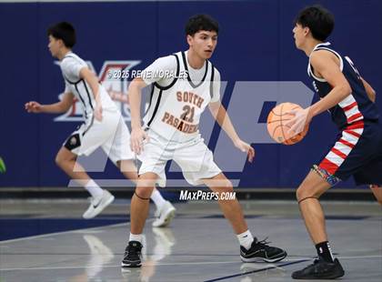 Thumbnail 2 in La Salle vs South Pasadena (Rose City Round Ball Classic) photogallery.