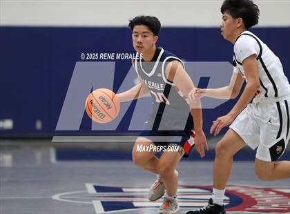 Thumbnail 1 in La Salle vs South Pasadena (Rose City Round Ball Classic) photogallery.