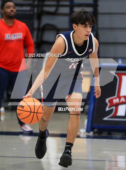 Thumbnail 3 in La Salle vs South Pasadena (Rose City Round Ball Classic) photogallery.