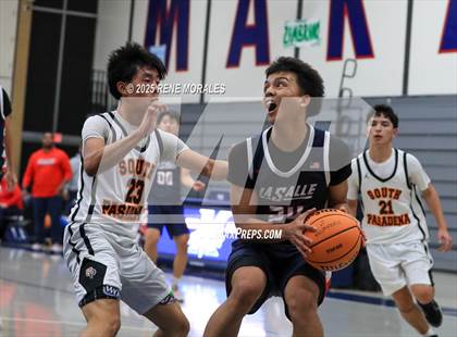 Thumbnail 1 in La Salle vs South Pasadena (Rose City Round Ball Classic) photogallery.