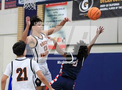 Thumbnail 3 in La Salle vs South Pasadena (Rose City Round Ball Classic) photogallery.