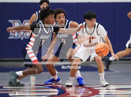 Thumbnail 3 in La Salle vs South Pasadena (Rose City Round Ball Classic) photogallery.