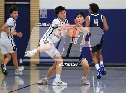 Thumbnail 1 in La Salle vs South Pasadena (Rose City Round Ball Classic) photogallery.