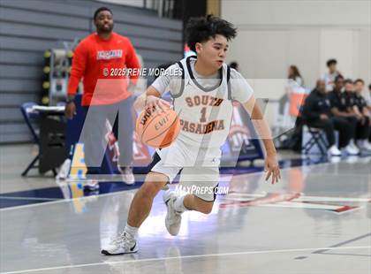 Thumbnail 2 in La Salle vs South Pasadena (Rose City Round Ball Classic) photogallery.