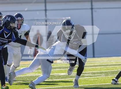 Thumbnail 3 in Petrides vs. East Harlem (PSAL 1A Final) photogallery.