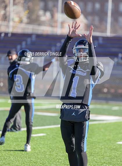 Thumbnail 2 in Petrides vs. East Harlem (PSAL 1A Final) photogallery.
