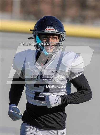 Thumbnail 1 in Petrides vs. East Harlem (PSAL 1A Final) photogallery.