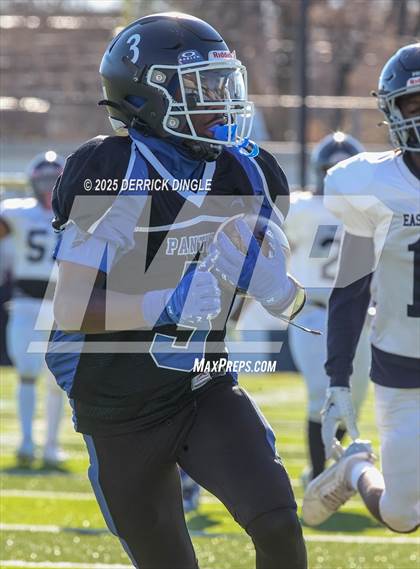 Thumbnail 2 in Petrides vs. East Harlem (PSAL 1A Final) photogallery.