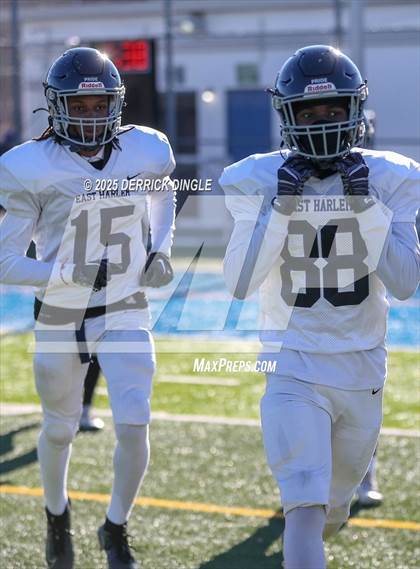 Thumbnail 3 in Petrides vs. East Harlem (PSAL 1A Final) photogallery.