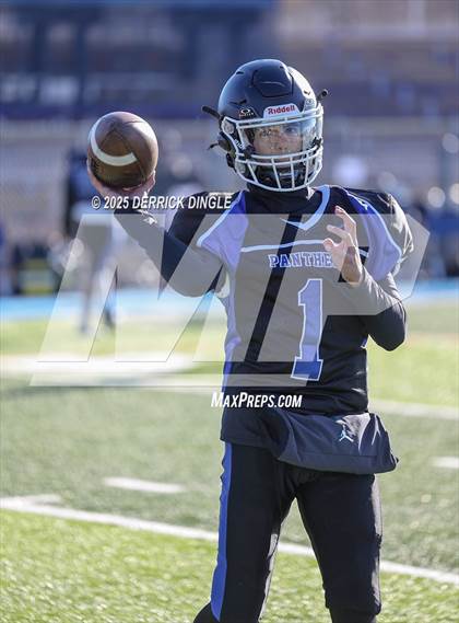 Thumbnail 3 in Petrides vs. East Harlem (PSAL 1A Final) photogallery.