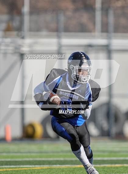 Thumbnail 2 in Petrides vs. East Harlem (PSAL 1A Final) photogallery.