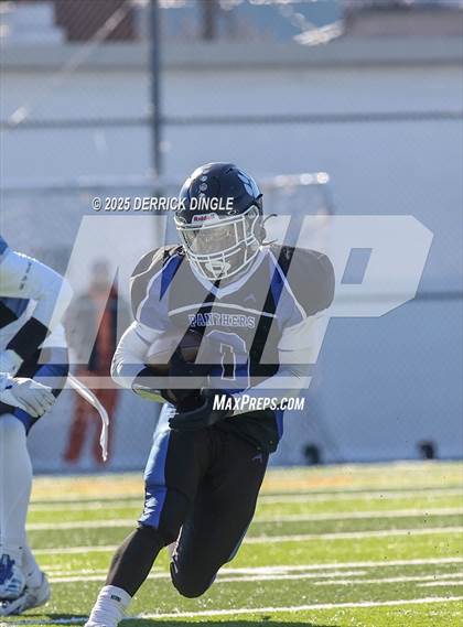 Thumbnail 2 in Petrides vs. East Harlem (PSAL 1A Final) photogallery.