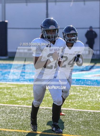 Thumbnail 2 in Petrides vs. East Harlem (PSAL 1A Final) photogallery.