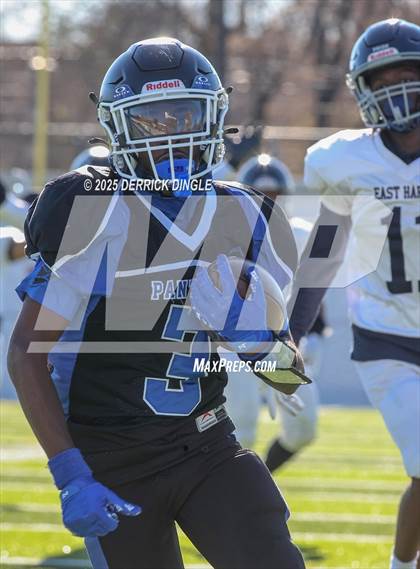 Thumbnail 3 in Petrides vs. East Harlem (PSAL 1A Final) photogallery.