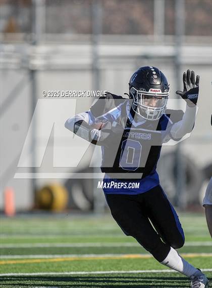 Thumbnail 3 in Petrides vs. East Harlem (PSAL 1A Final) photogallery.