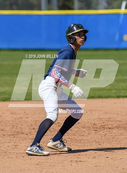 Thumbnail 2 in Steele Canyon vs. Patrick Henry photogallery.