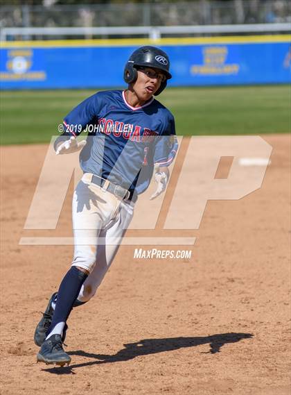 Thumbnail 1 in Steele Canyon vs. Patrick Henry photogallery.