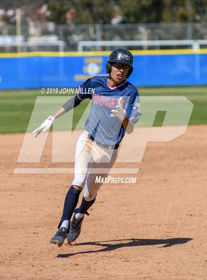 Thumbnail 2 in Steele Canyon vs. Patrick Henry photogallery.