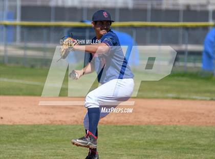 Thumbnail 2 in Steele Canyon vs. Patrick Henry photogallery.