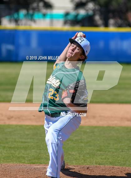 Thumbnail 3 in Steele Canyon vs. Patrick Henry photogallery.