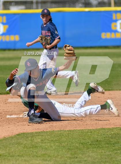 Thumbnail 3 in Steele Canyon vs. Patrick Henry photogallery.