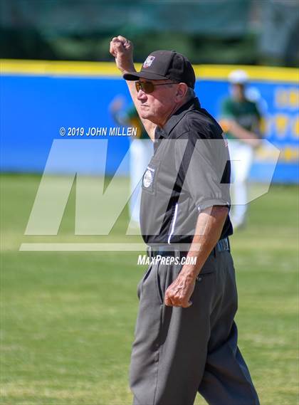Thumbnail 2 in Steele Canyon vs. Patrick Henry photogallery.