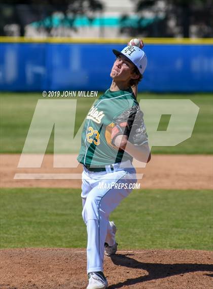 Thumbnail 2 in Steele Canyon vs. Patrick Henry photogallery.